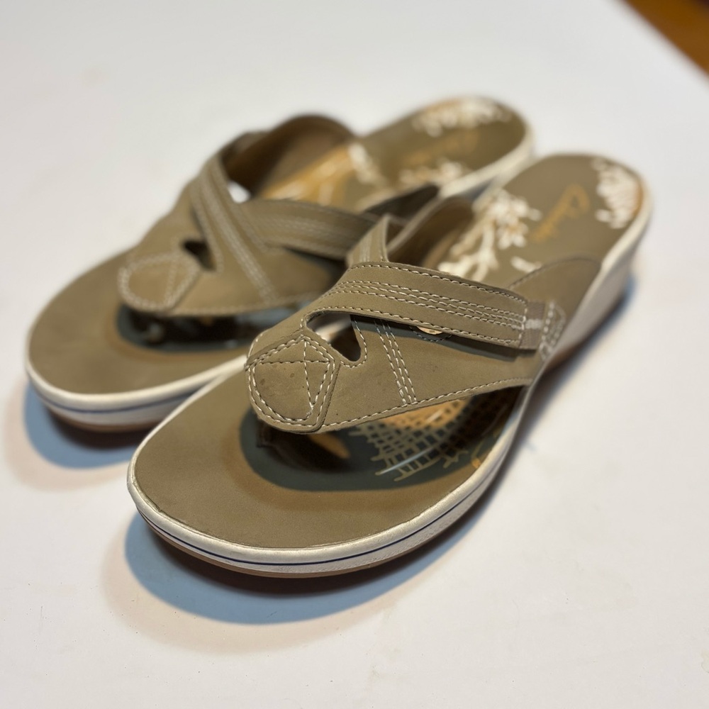 Clarks Cloudsteppers Breeze Sea flip-flops size 9
